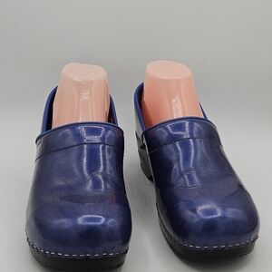 Sanita Blue Clogs Size 40 US size 8.5 / 9